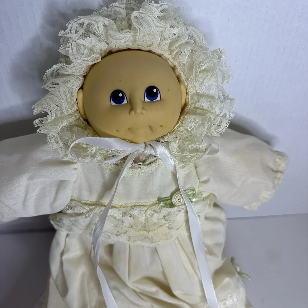 Vintage Original Doll Baby Cabbage Patch Kid by MN‎ Thomas With Dress Gown